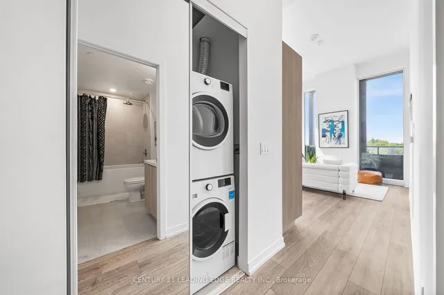 Additional image 19 of 2020 Bathurst St Unit 1001