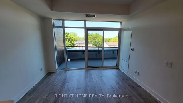 Additional image 6 of 1285 Queen St Unit 403