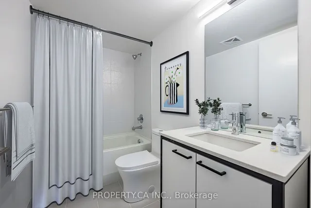 Additional image 8 of 10 Ed Clark Gdns Unit 4