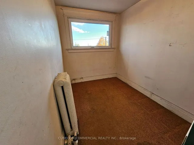Additional image 22 of 469 Pape Ave