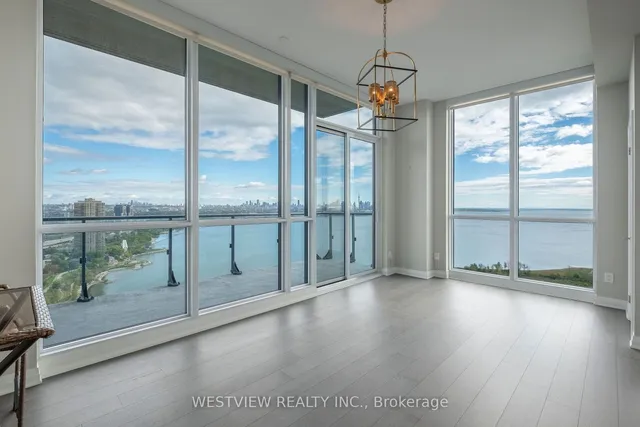 Additional image 16 of 59 Annie Craig Dr Unit PH3901