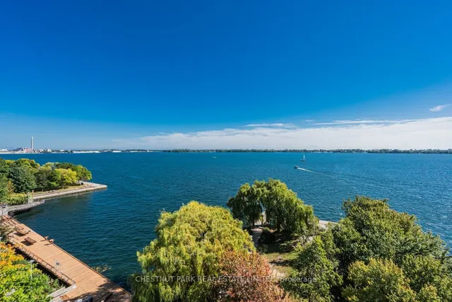 Additional image 18 of 99 Harbour Sq Unit 1008