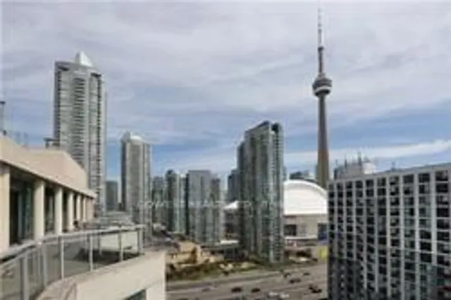 Additional image 6 of 410 Queens Quay Unit 310