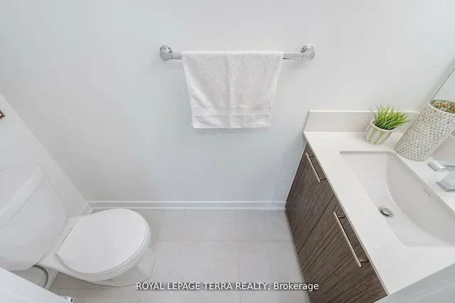 Additional image 16 of 861 Sheppard Ave Unit 66