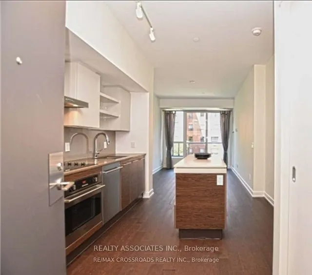 Additional image 6 of 1030 King St Unit 466