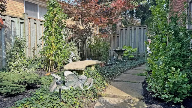 Additional image 35 of 104 Kingslake Rd