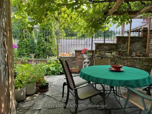 Additional image 26 of 33 Clinton St