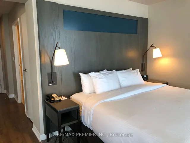 Additional image 13 of 1 King St Unit 3210