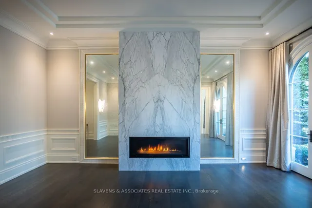 Additional image 7 of 15 Tudor Gate