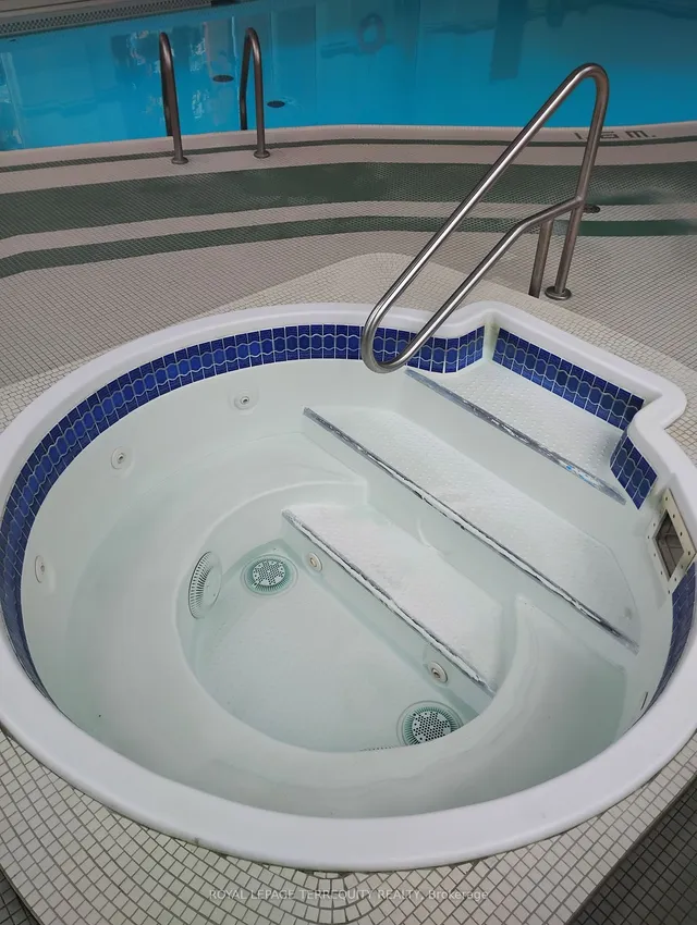 Additional image 25 of 410 Mclevin Ave Unit 1407