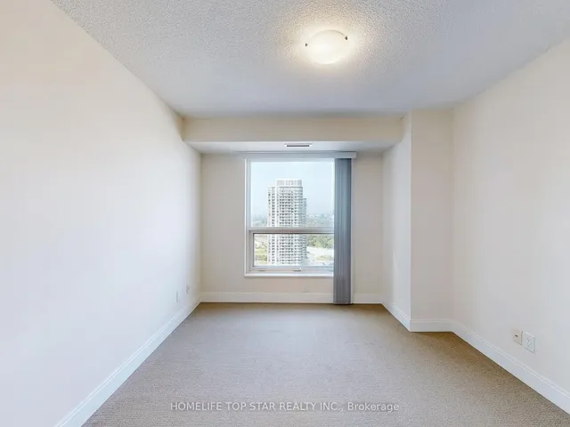 Additional image 15 of 135 Village Green Sq Unit 2821