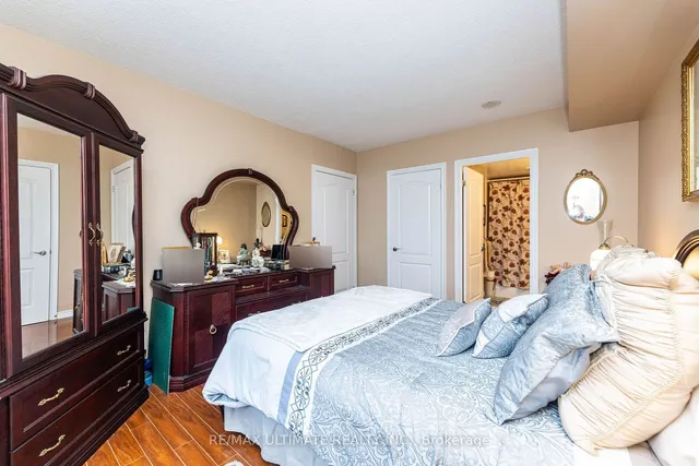 Additional image 22 of 2088 Lawrence Ave Unit 612