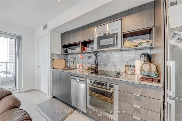 Additional image 13 of 7 Mabelle Ave Unit 2302