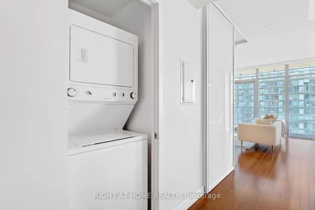 Additional image 15 of 103 The Queensway Unit 2410