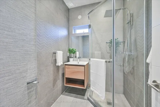 Additional image 23 of 61 Presley Ave