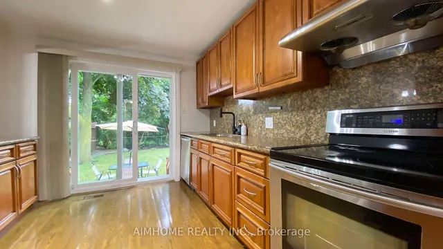 Additional image 10 of 63 Bowerbank Dr