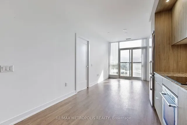 Additional image 14 of 20 Inn On The Park Dr Unit 638