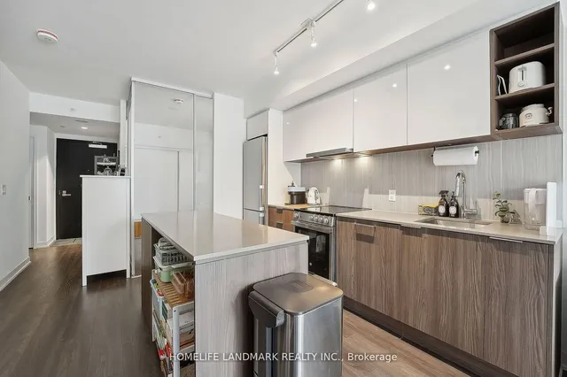 Additional image 10 of 31 Tippett Rd Unit 359