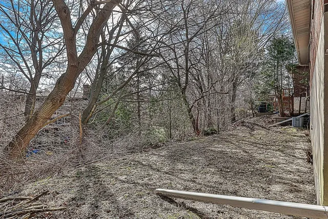 Additional image 30 of 81 Maxome Ave