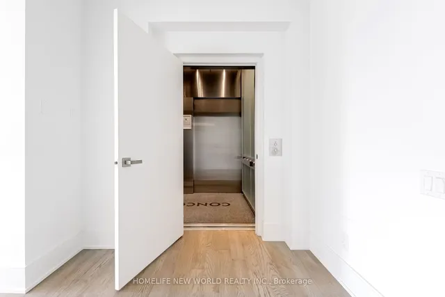 Additional image 6 of 1 Gloucester St Unit 915