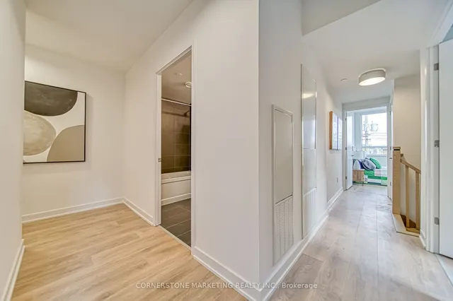 Additional image 24 of 8 Tippett Rd Unit 102