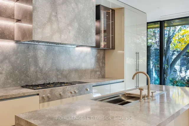 Additional image 11 of 7 Dale Ave Unit 105