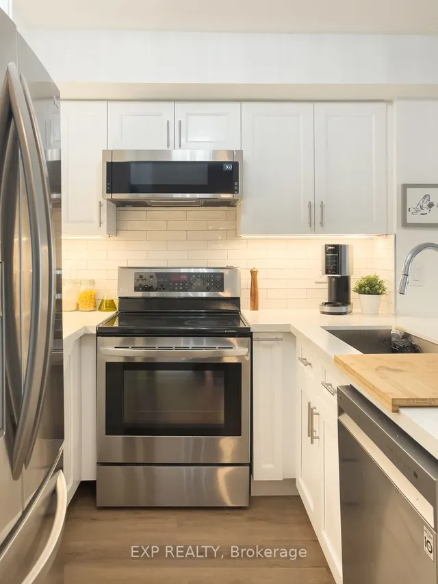 Additional image 8 of 2111 Lakeshore Blvd Unit 501