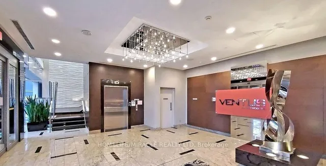 Additional image 8 of 181 Village Green Sq Unit Ph20