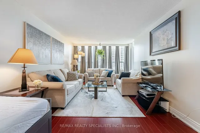 Additional image 11 of 370 Dixon Rd Unit 915