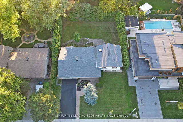 Additional image 32 of 61 Laurentide Dr