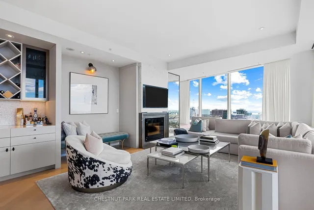 Additional image 3 of 180 University Ave Unit 5203