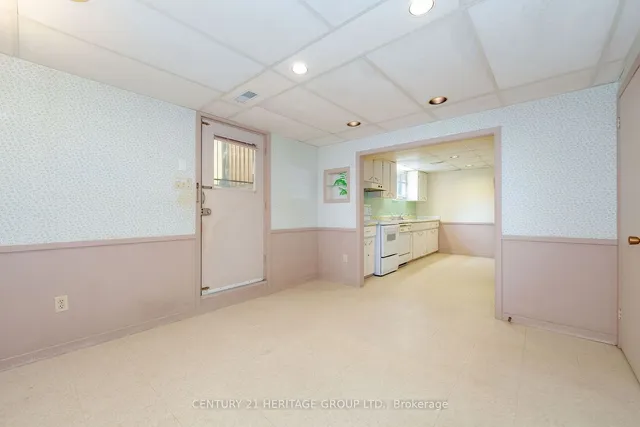 Additional image 16 of 226 Pleasant Ave