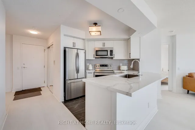 Additional image 13 of 5 Northtown Way Unit 702