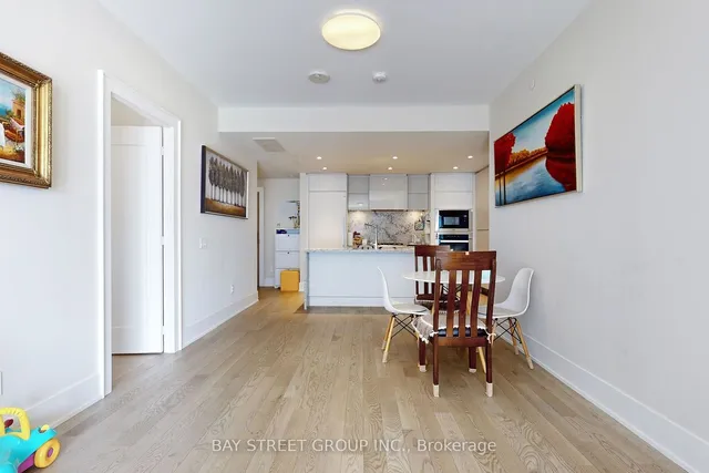 Additional image 15 of 118 Merchants' Wharf Unit 305