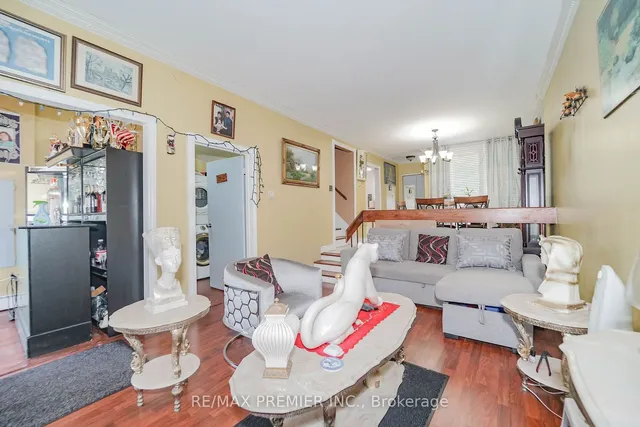 Additional image 26 of 2901 Jane St Unit 89