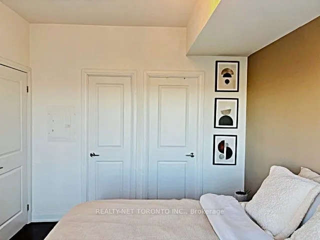 Additional image 18 of 530 St Clair Ave Unit 702