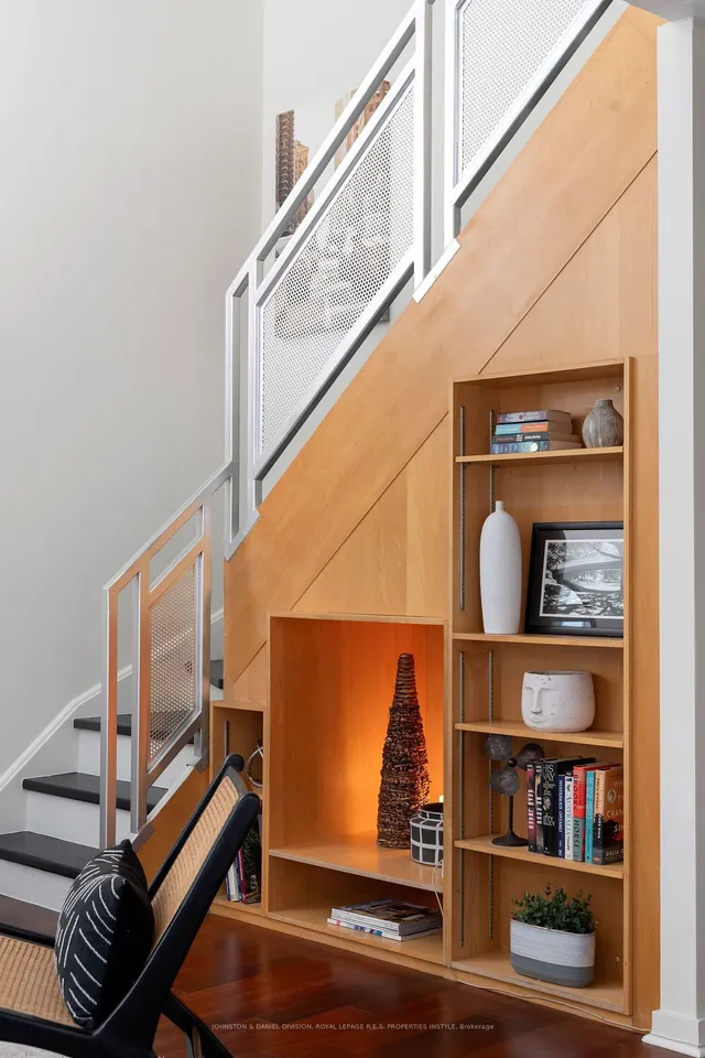 Additional image 17 of 800 King St Unit 210