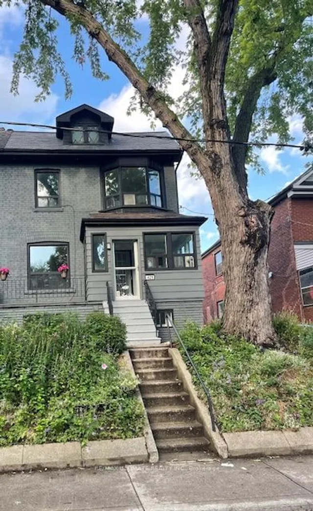 Additional image 29 of 421 Grace St