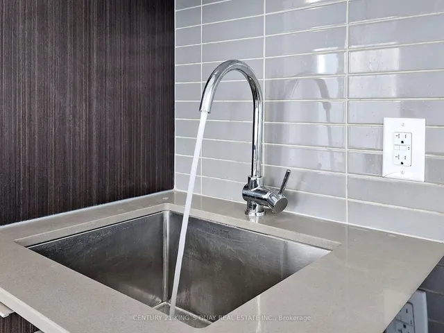 Additional image 17 of 88 Harbour St Unit 3402