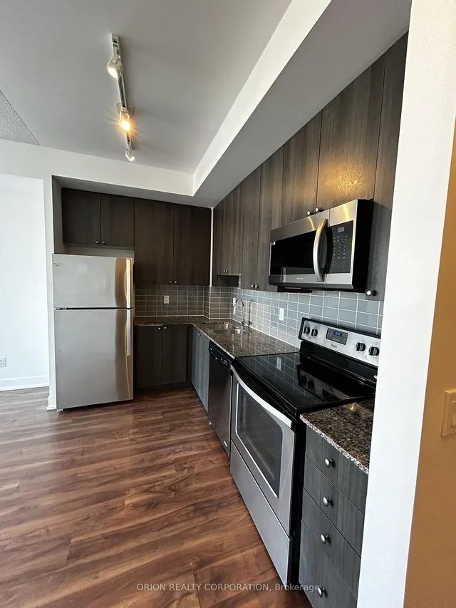 Additional image 10 of 68 Merton St Unit 1007