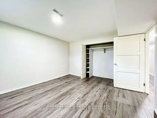 Additional image 29 of 90 Merkley Sq