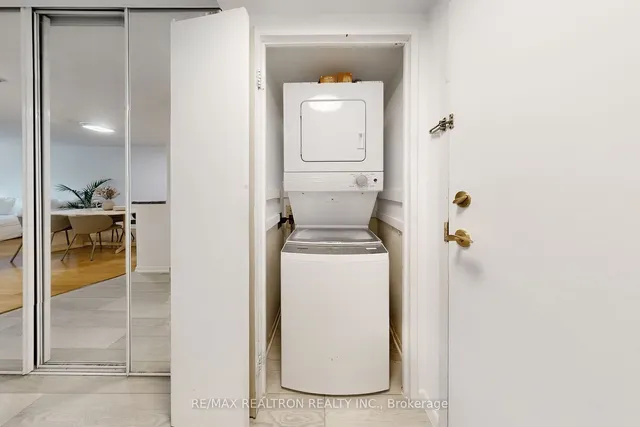 Additional image 34 of 95 Prince Arthur Ave Unit 311