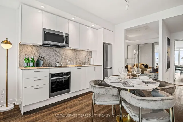 Additional image 7 of 1928 Lake Shore Blvd Unit 3815w