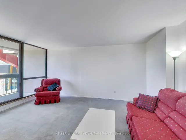 Additional image 8 of 73 McCaul St Unit 628