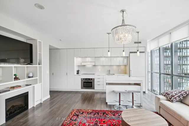 Additional image 6 of 110 Charles St Unit 2604