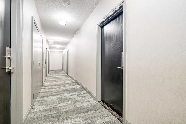 Additional image 25 of 1 Cole St Unit 511