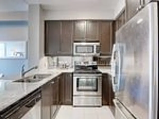 Additional image 13 of 20 Bloorview Pl Unit 613