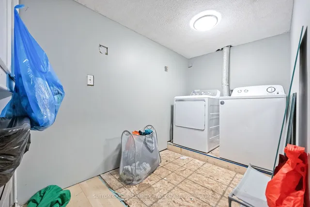 Additional image 21 of 1104 Glengrove Ave