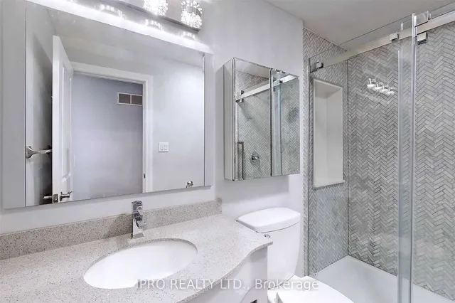 Additional image 33 of 86 Deep Dene Dr