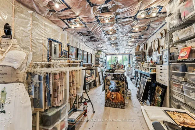 Additional image 26 of 218 River St